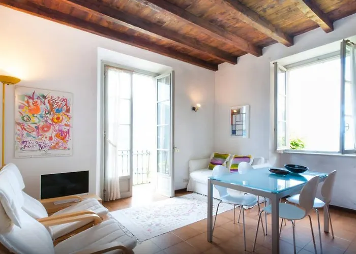 Lina Apartment Lezzeno